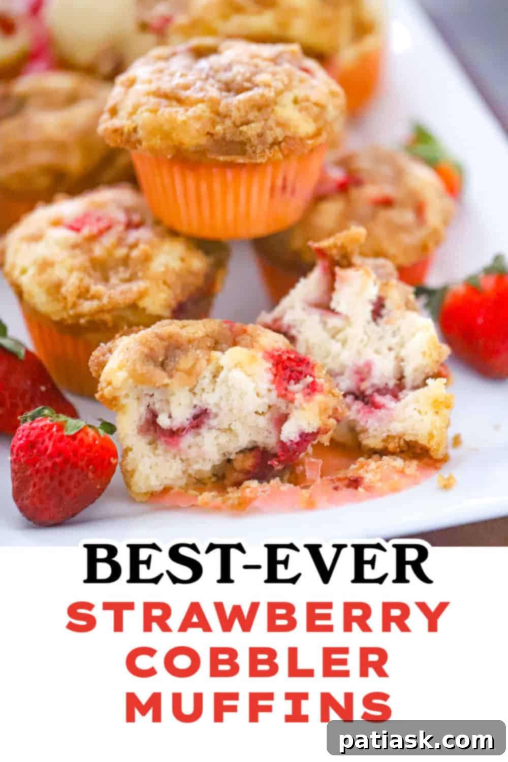 Delicious fruity snack: Strawberry Streusel Cobbler Muffins