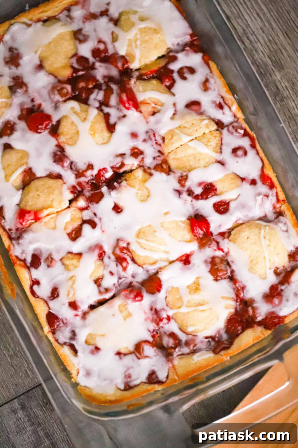 Cherry Cobbler Bars 7 Delicious summer sweet treat - Cherry Cobbler Bars