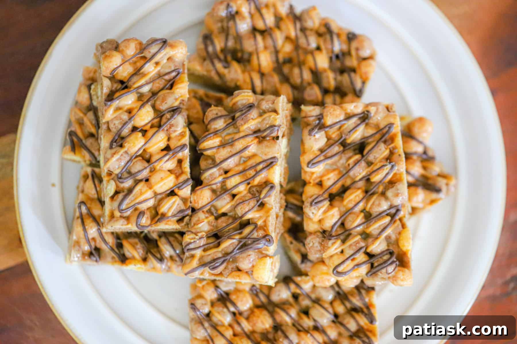 Deliciously easy Reese's Puff Bars for a quick treat or snack.