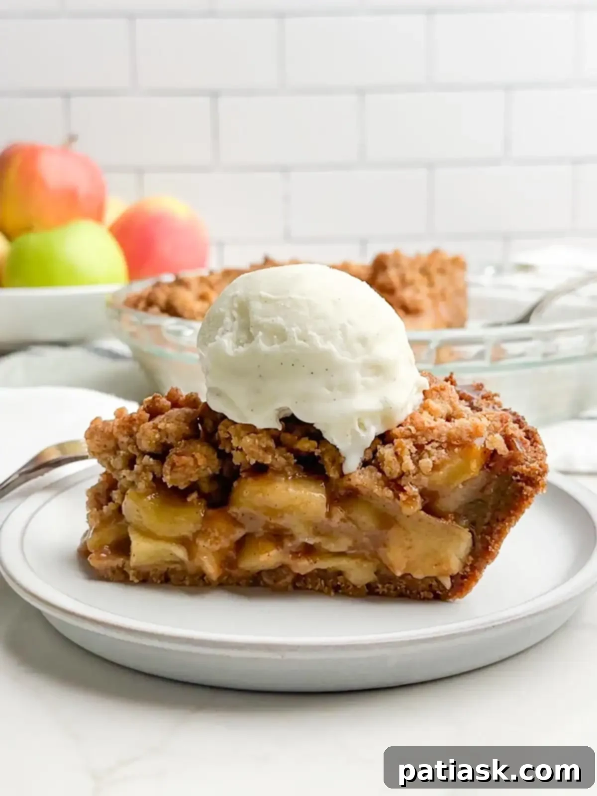 20 Irresistible Graham Cracker Crust Pies 6 Gooey Apple Pie with Graham Cracker Crust, a twist on a classic dessert
