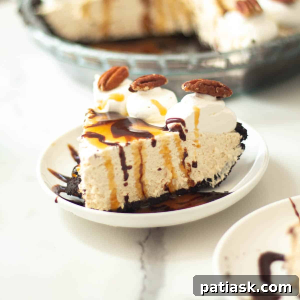 20 Decadent Oreo Crust Pies 9 Cool Whip Turtle Pie