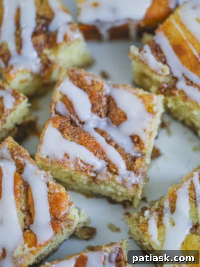 Apple Cinnamon Swirl Coffee Cake 3 Full Apple Cinnamon Roll Coffee Cake