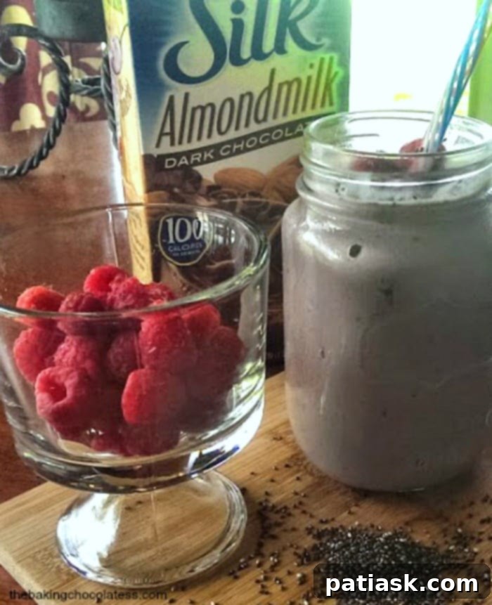 7 Delicious Weight Loss Shakes & Smoothies 5 Super Healthy Dark Chocolate, Raspberry & Banana Smoothie