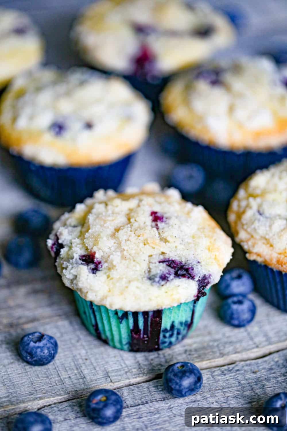 Golden Streusel Blueberry Muffins 2 Best Blueberry Crumble Muffins